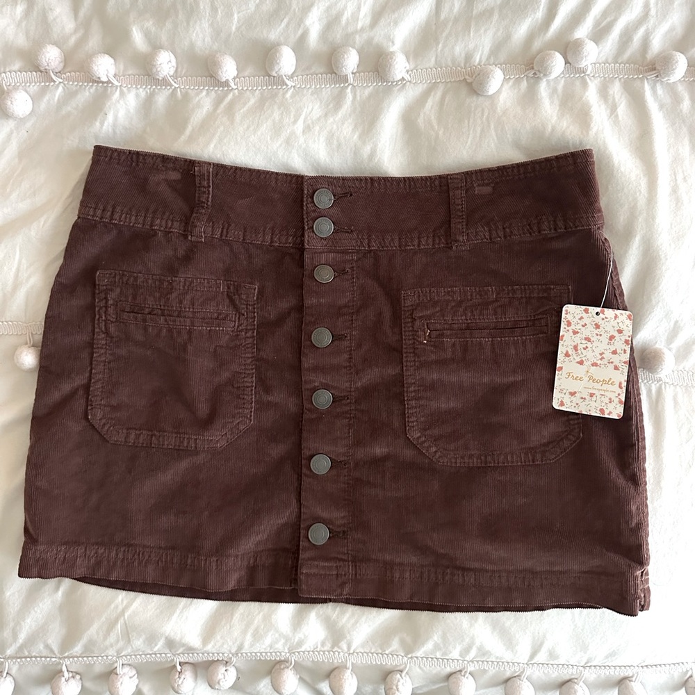 NWT Free People Joanie Corduroy Button Chocolate Mini Mid Rise Skirt 29 8 - Picture 2 of 8